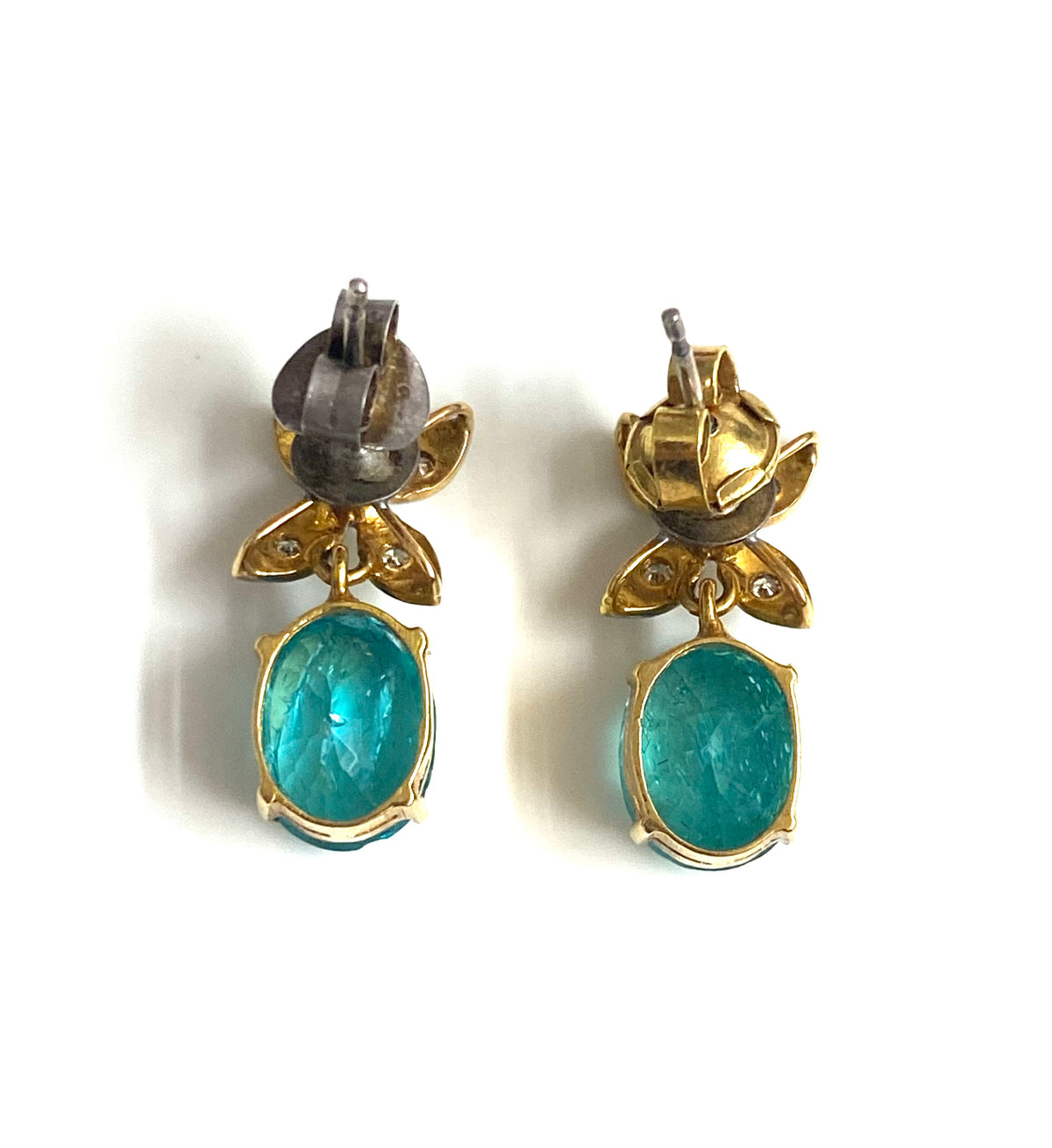 9ct Gold Blue Zircon Floral Earrings