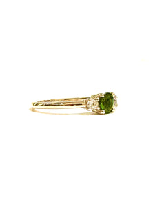 9ct Yellow Gold Green Tourmaline & Diamond Ring