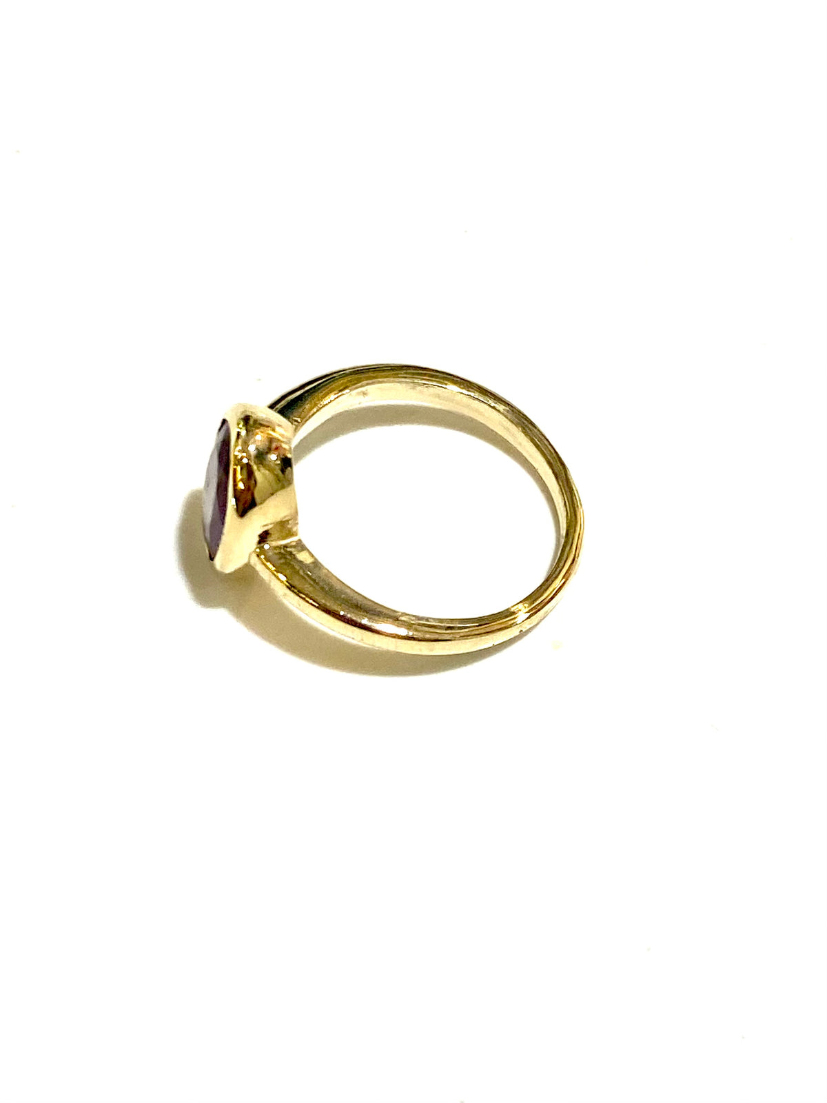 9ct Yellow Gold Bezel Set 2.75ct Natural Ruby Ring