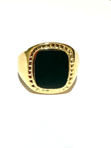 18ct Yellow Gold Bloodstone Mens Signet Ring