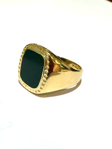 18ct Yellow Gold Bloodstone Mens Signet Ring