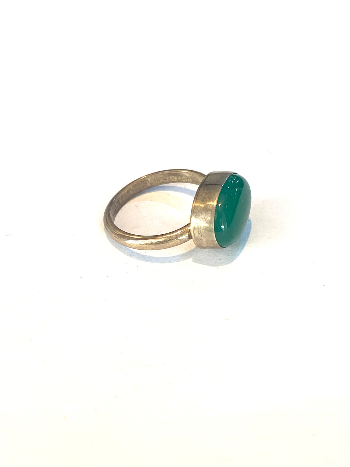 Sterling Silver Oval Cabochon Green Onyx Ring