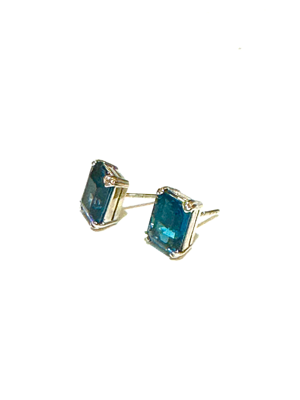 9ct White Gold London Blue Topaz Stud Earrings