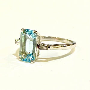 9ct White Gold Aquamarine and Diamond Ring