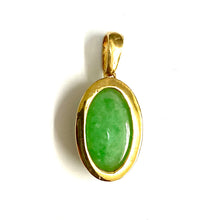 9ct Yellow Gold Jadeite Pendant