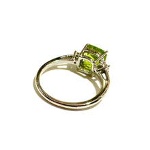 9ct White Gold 2.4ct Peridot & Diamond Ring