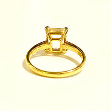 9ct Yellow Gold White Spinel Solitaire Ring