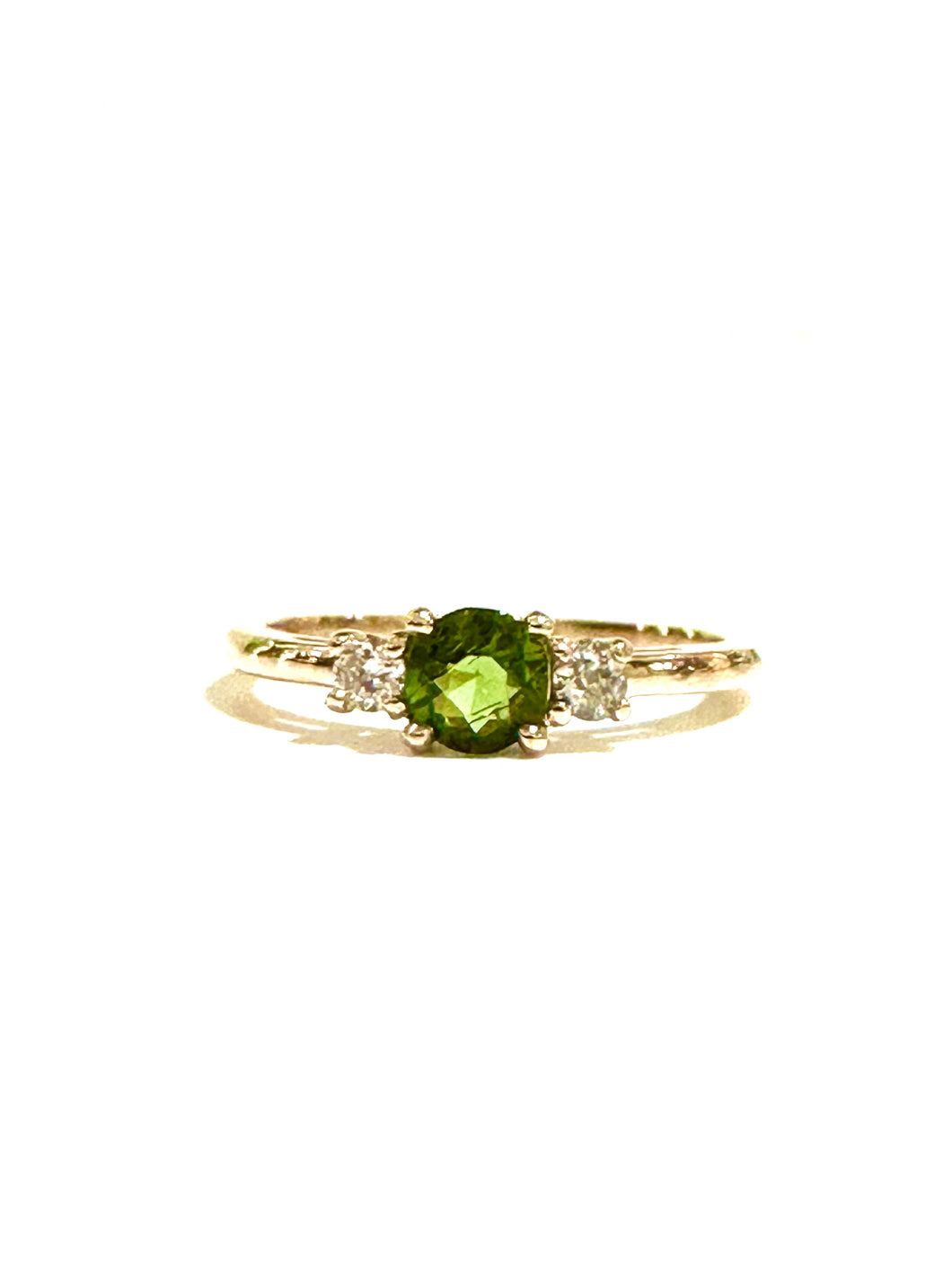 9ct Yellow Gold Green Tourmaline & Diamond Ring