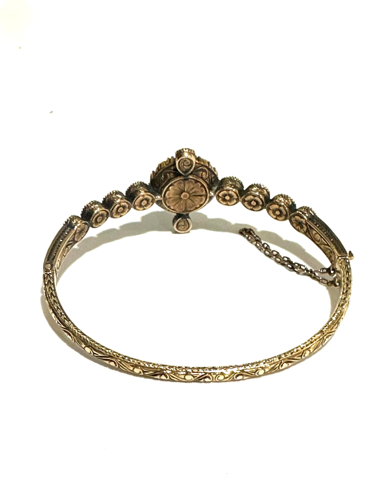 18ct Gold Hinged Bangle