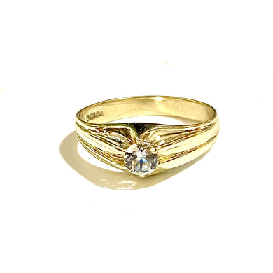 Vintage 9ct Yellow Gold White Spinel Solitaire Ring