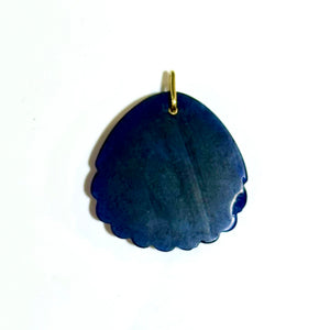 18ct Yellow Gold Blue Sunstone Seashell Carved Pendant