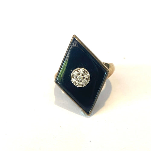 9ct Yellow Gold Diamond Shaped Onyx and Diamond Ring