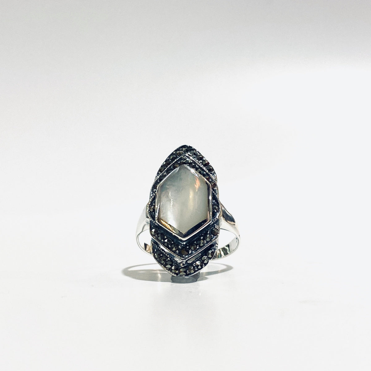Sterling Silver Mother of Pearl Ring