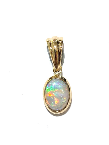 9ct Gold 0.8ct solid Opal Pendant