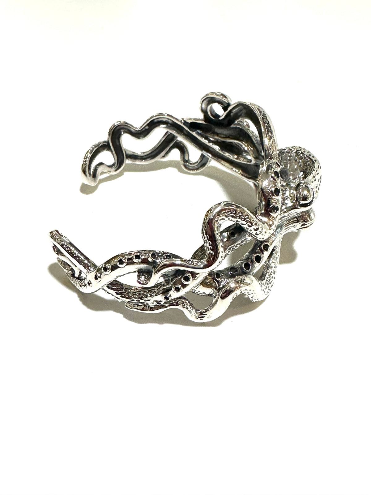 Large Sterling Silver Realist Octopus Cuff