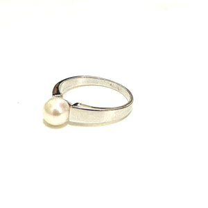 Simple Small Sterling Silver Pearl Ring