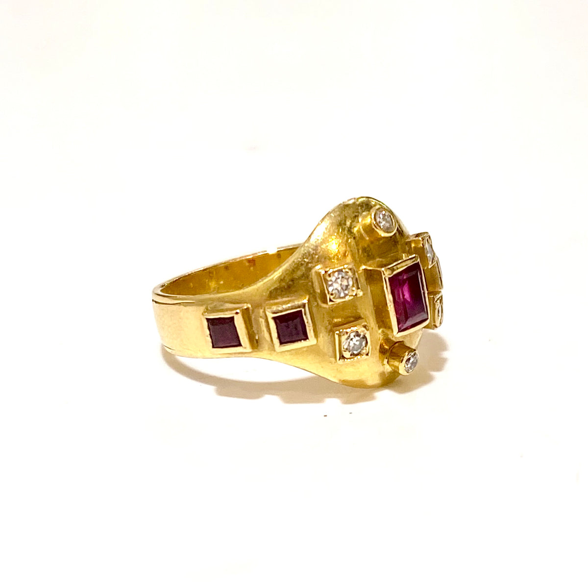 18ct Yellow Gold Ruby and Diamond Antique Etruscan Style Ring
