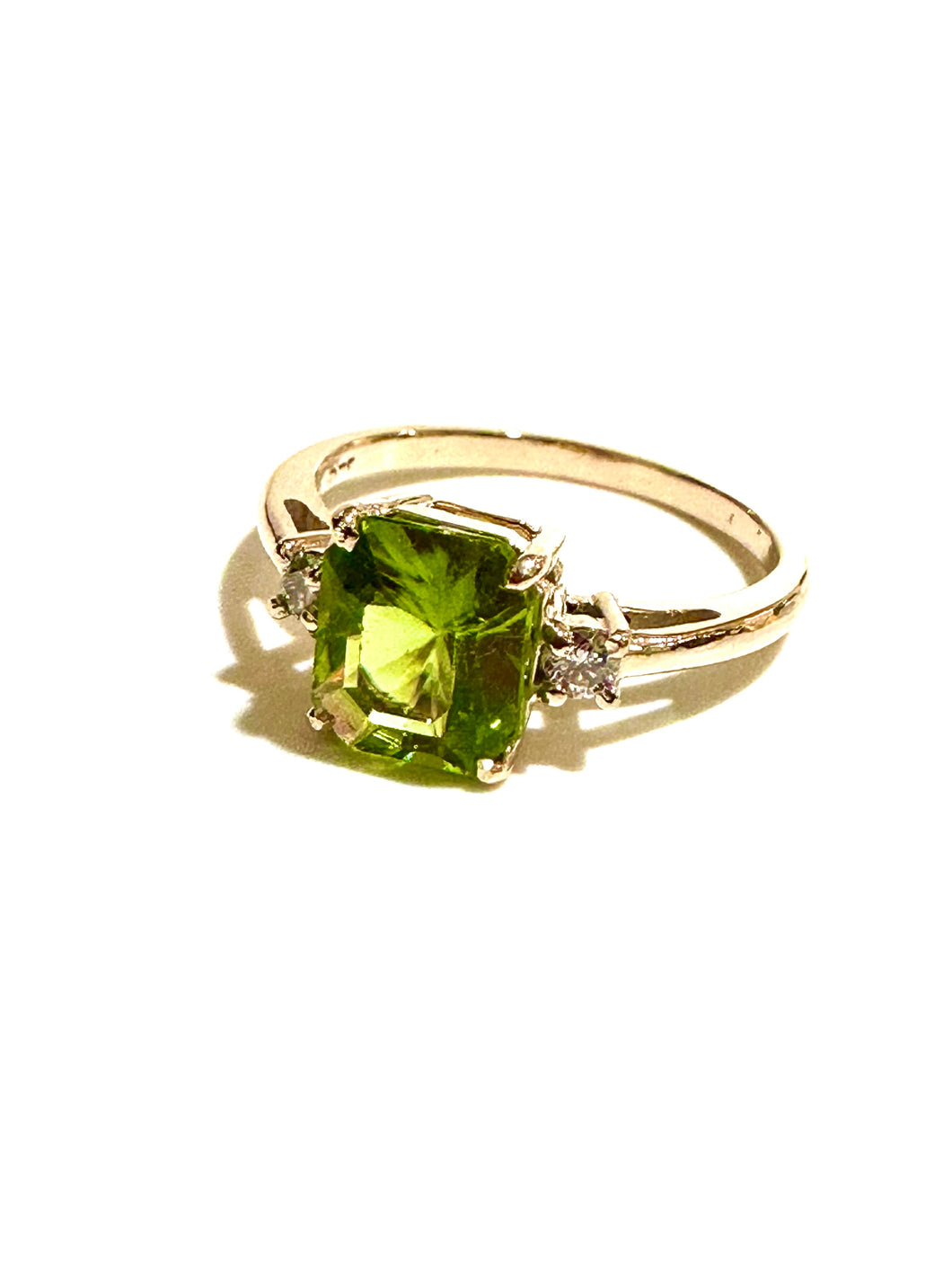 9ct Yellow Gold 3.05ct Peridot & Diamond Ring