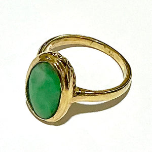 9ct Gold Natural Jadeite Ring