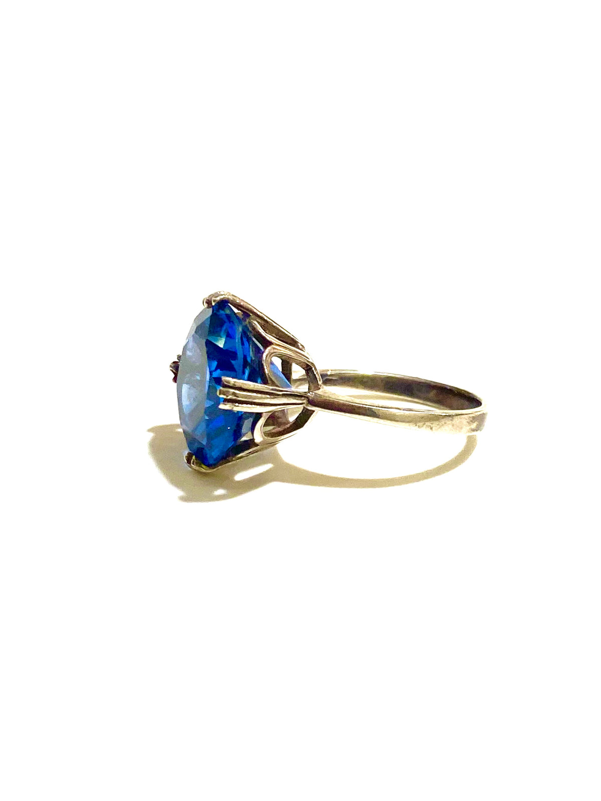 Sterling Silver London Blue Topaz Ring