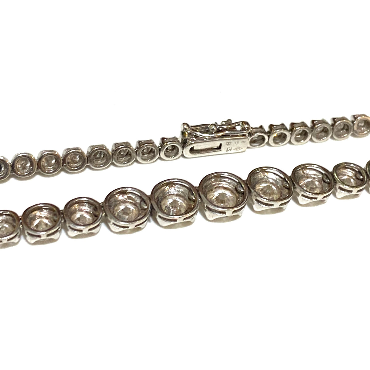 18ct White Gold Diamond Tennis Necklace