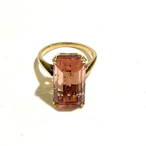 9ct Yellow Gold 10ctw Pink Tourmaline Ring