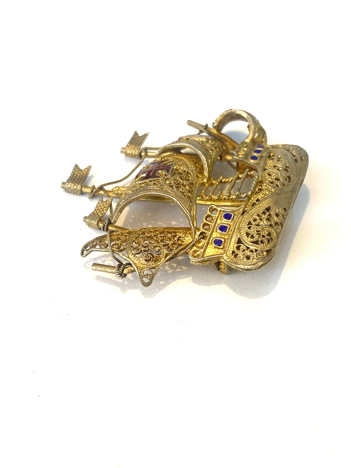 18ct Yellow Gold Ship Brooch