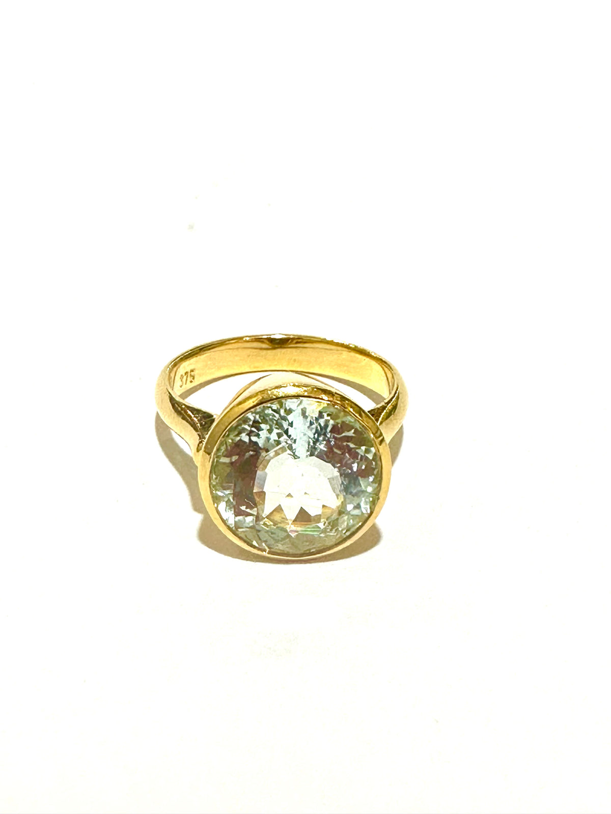 9ct Yellow 6.18ct Aquamarine Ring