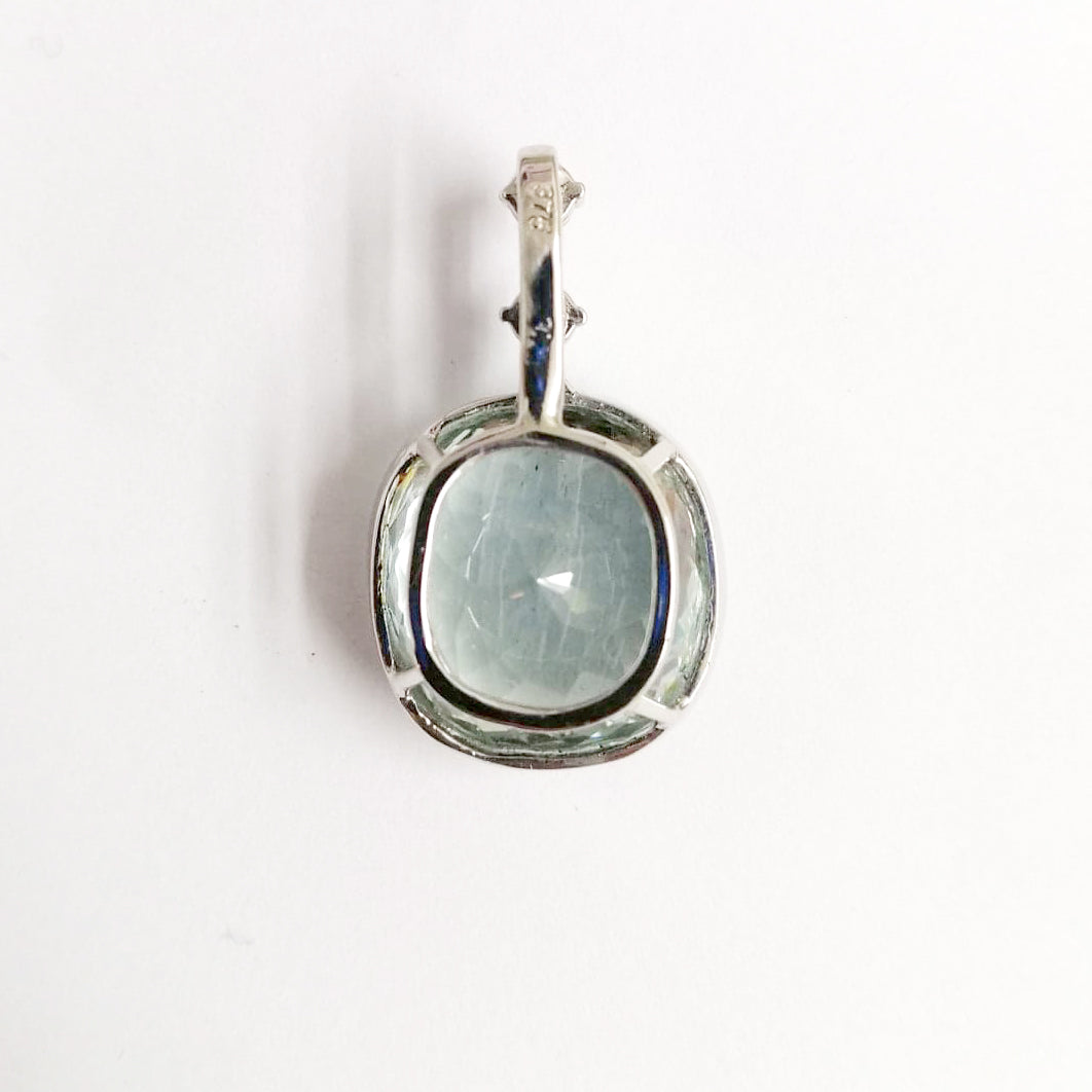 9ct White Gold 15ct Aquamarine and Diamond Pendant