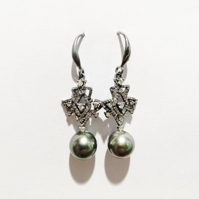 Black Tahitian Pearl and Diamond Earrings
