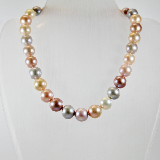 Multi-Coloured Cultured Pearl Necklace