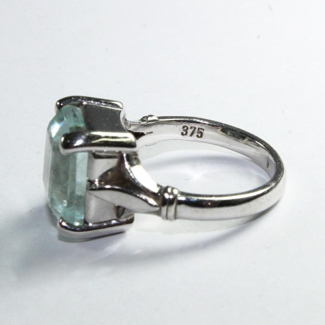 9ct White Gold Cushion Cut Aquamarine Dress Ring