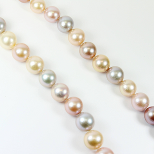 Multi-Coloured Cultured Pearl Necklace