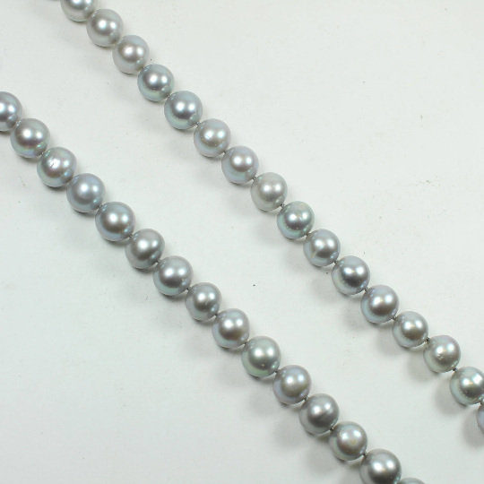 Light Grey Freshwater Pearl Beaded Necklace