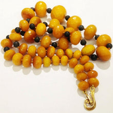 Vintage Yellow Chalcedony and Onyx Beaded Necklace