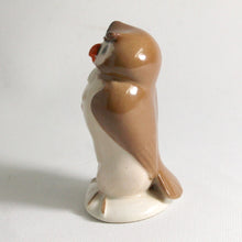 Vintage Winnie The Pooh Owl Beswick Figurine