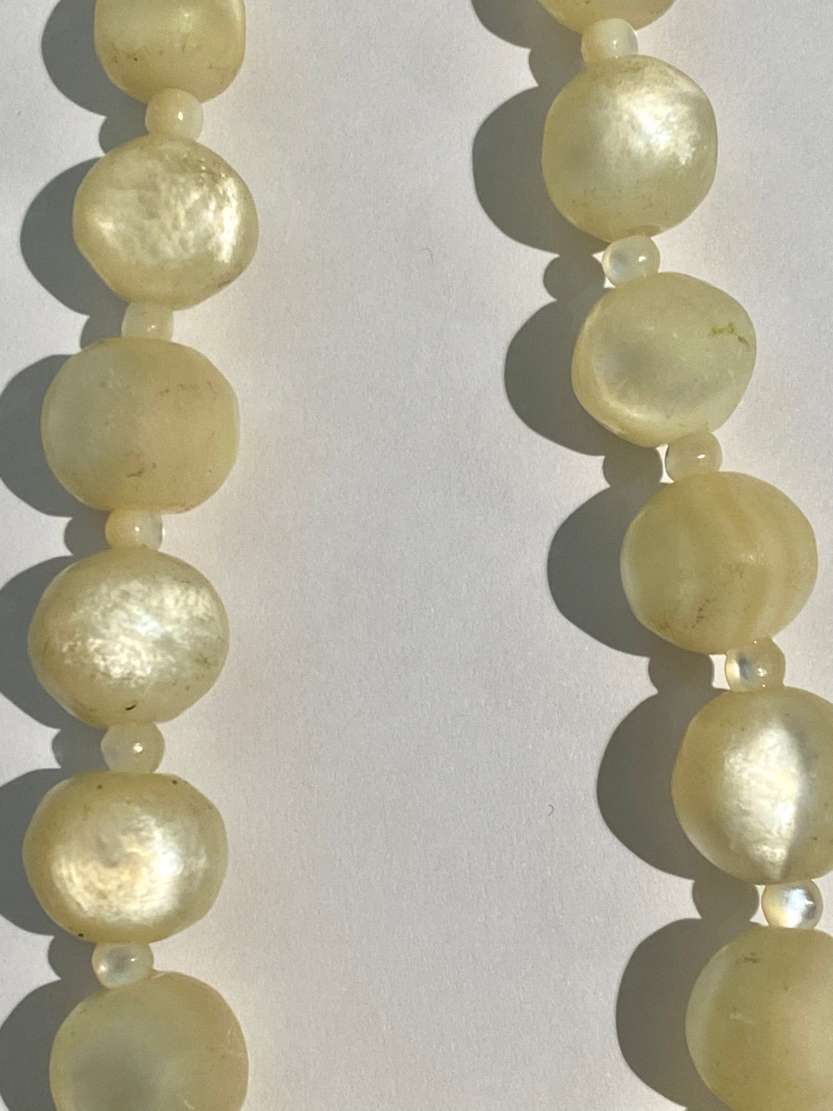 Antique Mother of Pearl Graduated Necklace
