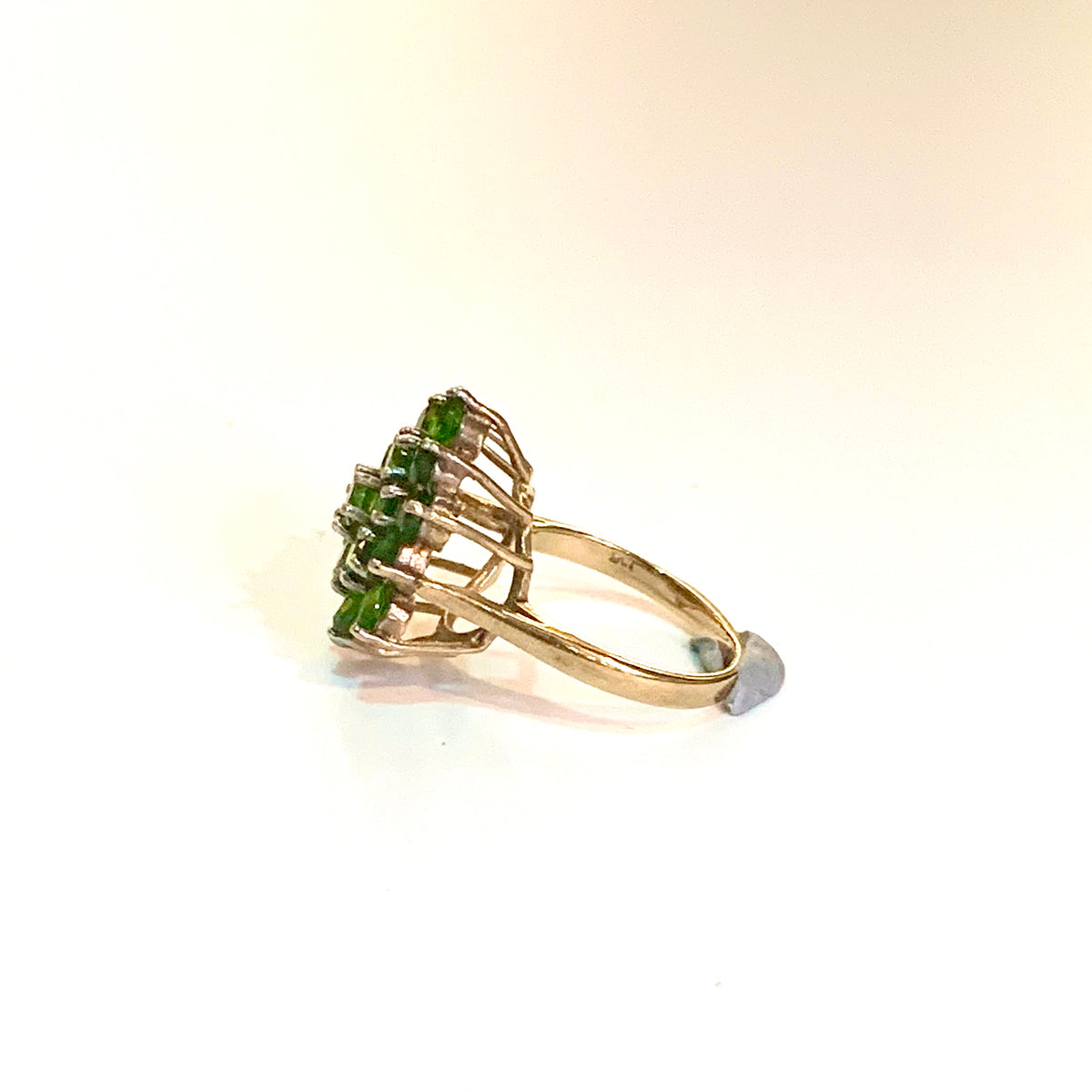 9ct Yellow Gold Diopside Starburst Ring