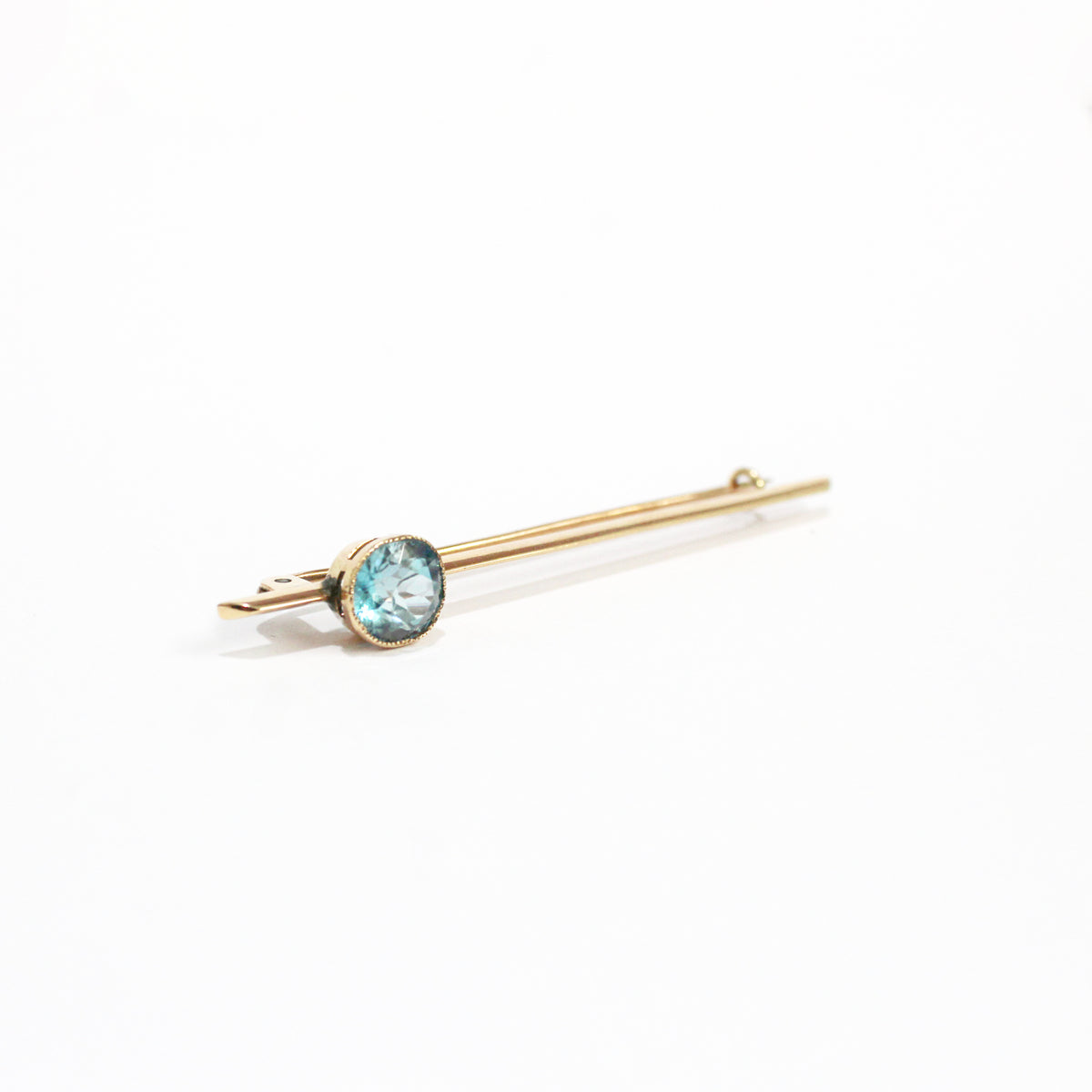 Vintage 15ct Rose Gold Blue Zircon Bar Brooch