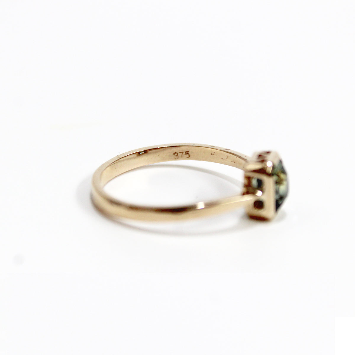 9ct Yellow Gold 1.11ct Parti Sapphire Ring
