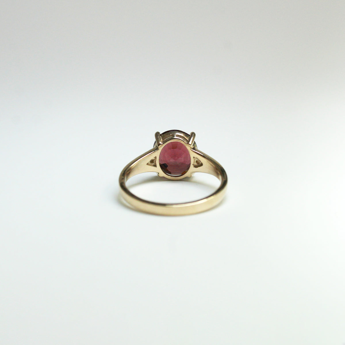 9ct Yellow Gold 1.50ct Garnet and Diamond Ring