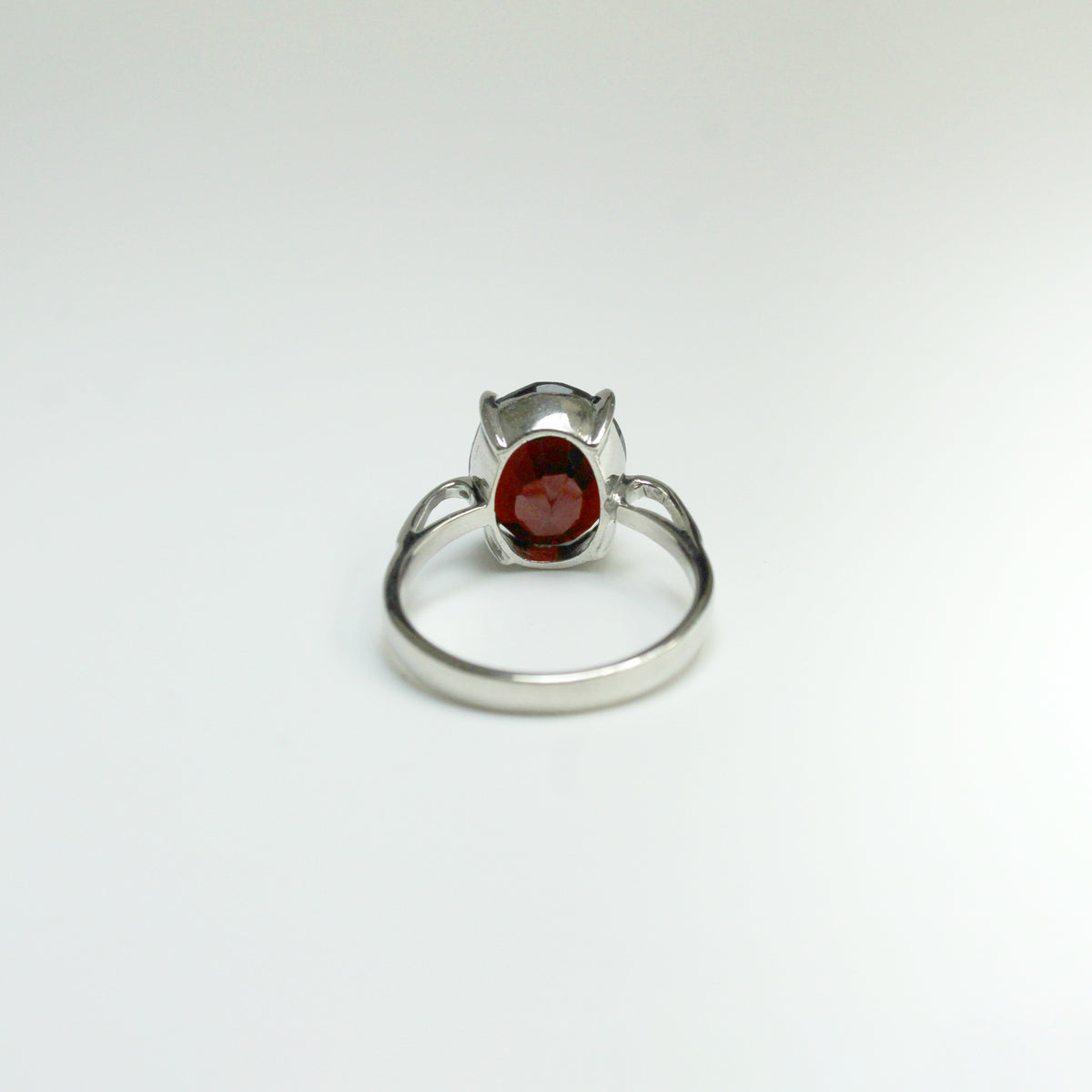 9ct White Gold 3.0ct Garnet Dress Ring