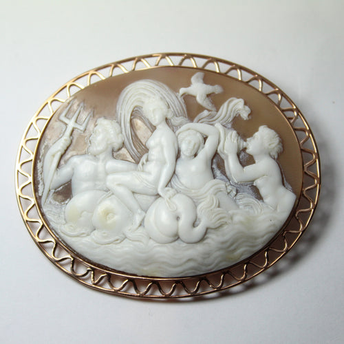 9ct Rose Gold Poseidon Scene Conch Shell Cameo Brooch