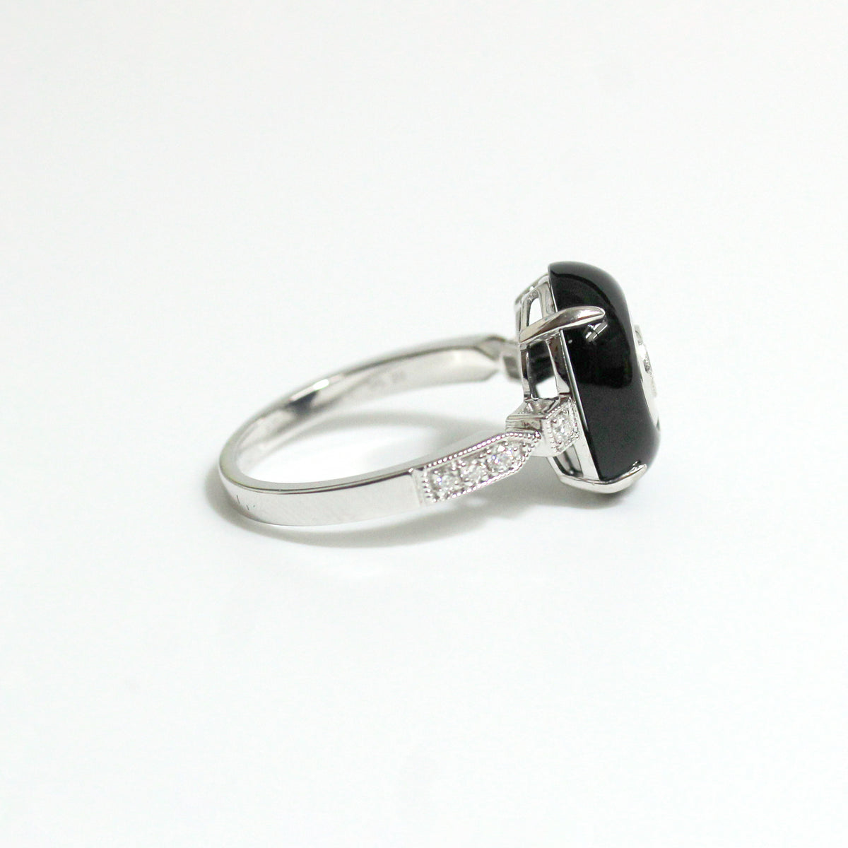 9ct White Gold Black Onyx and 0.20ctw Diamond Ring