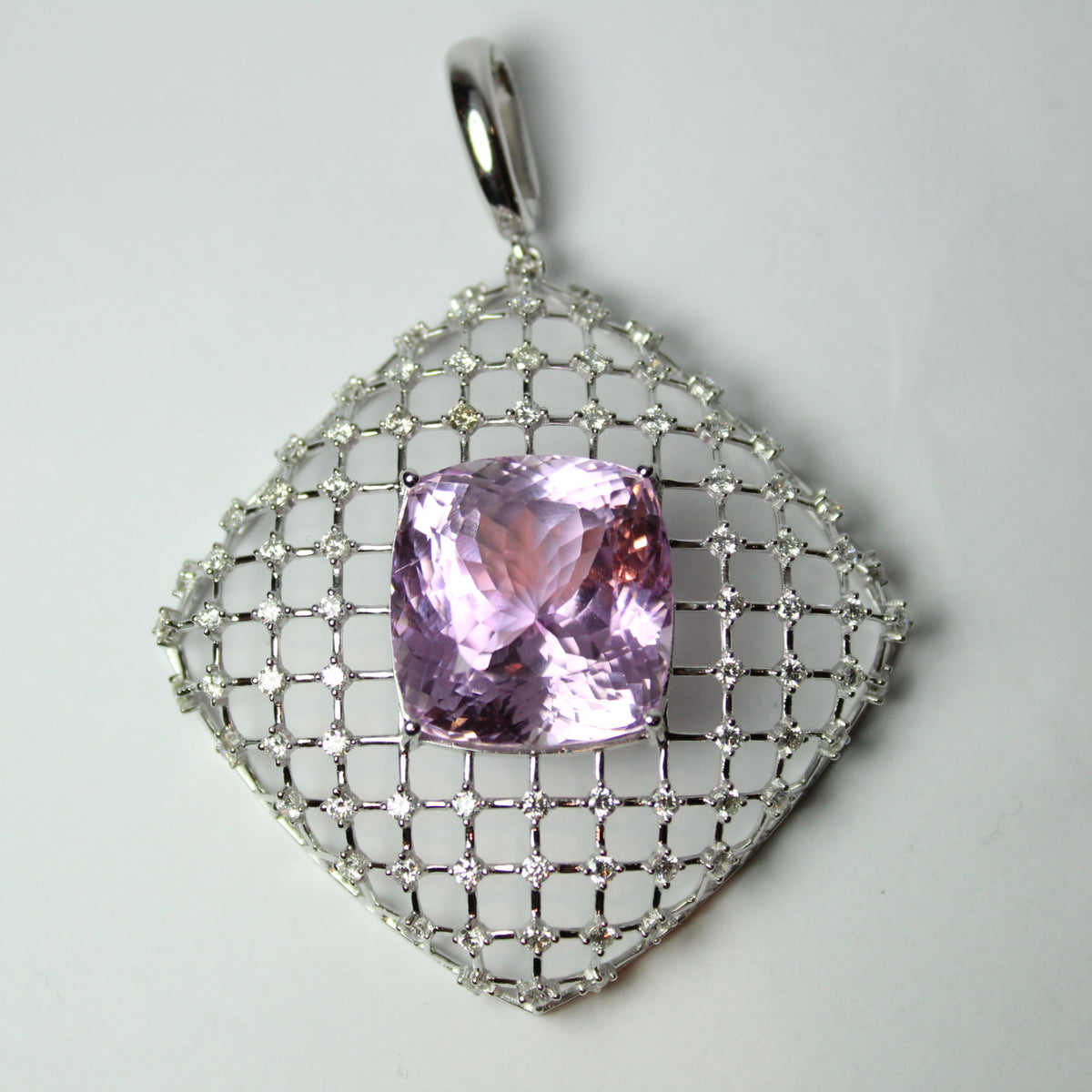 18ct White Gold 50ct Kunzite and Diamond Pendant