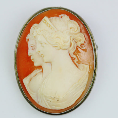 Silver Conch Shell Bezel Set Cameo Brooch