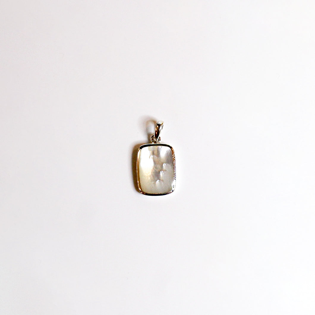 Sterling Silver Mother of Pearl Pendant