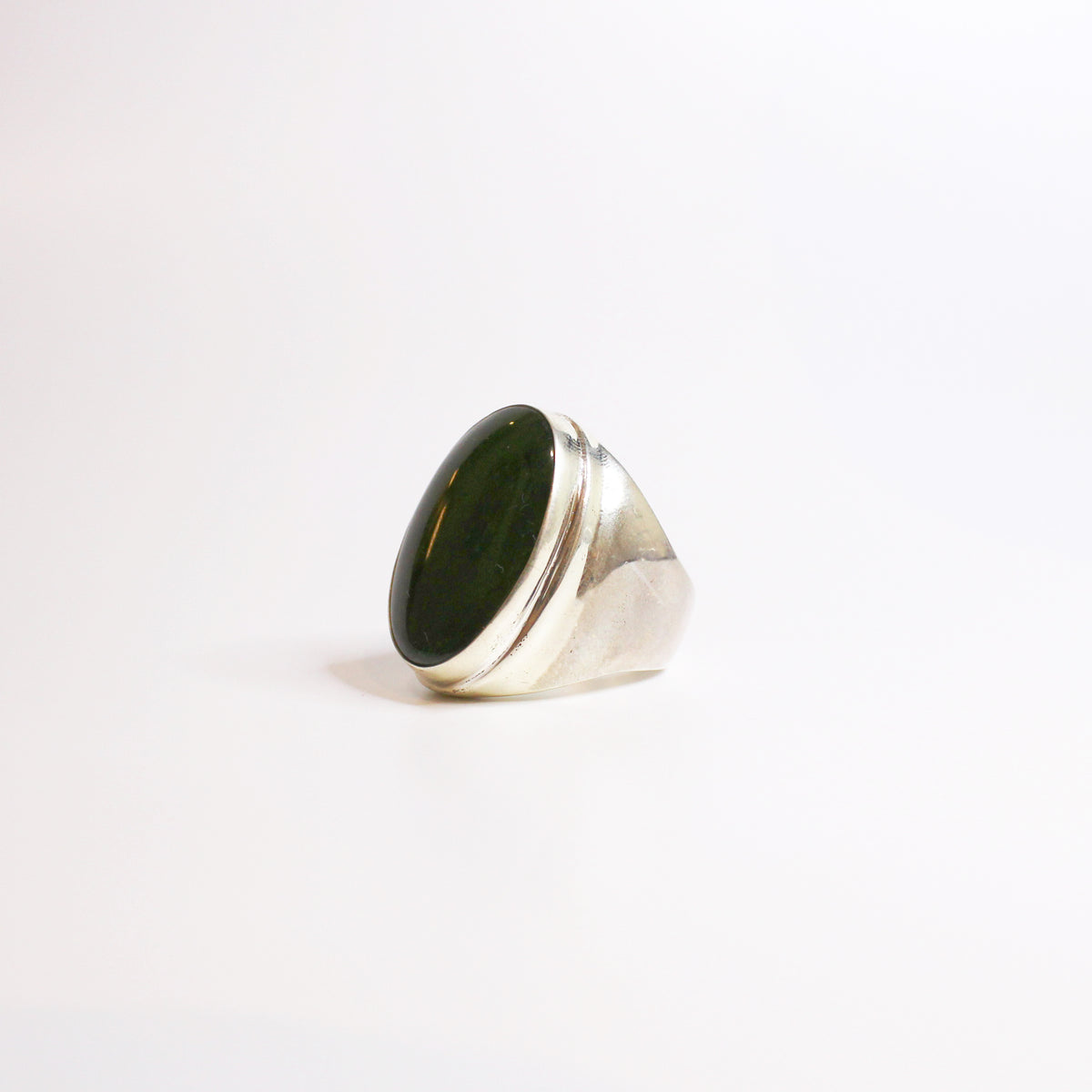 Sterling Silver Oval Cut Green Onyx Ring