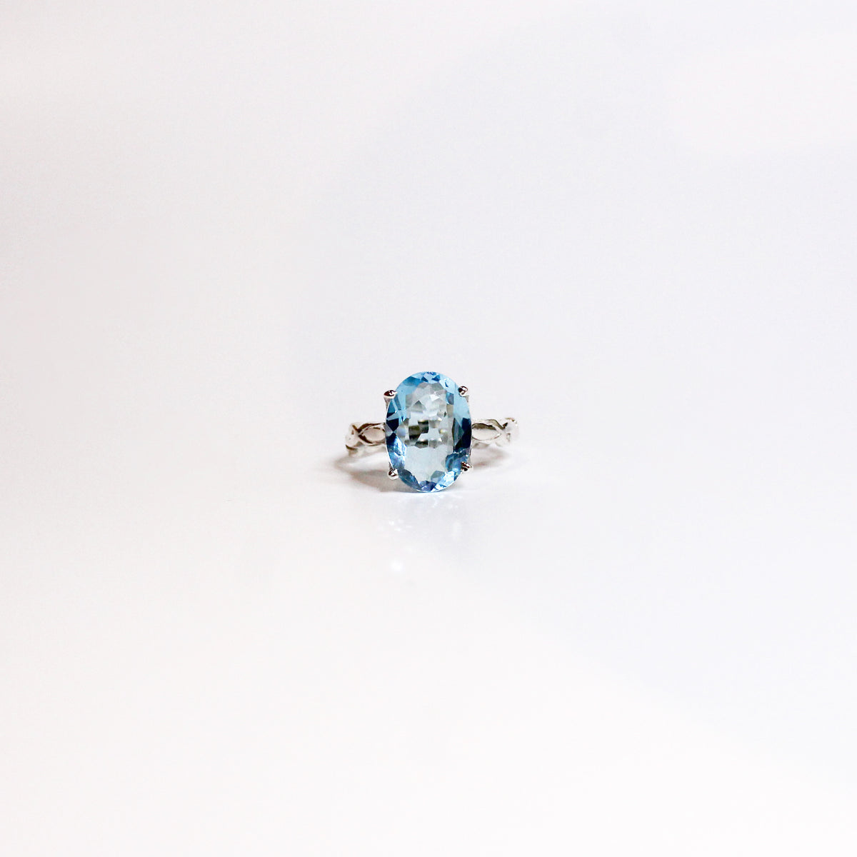 Sterling Silver Oval Cut Swiss Blue Topaz Ring