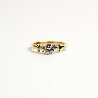 18ct White and Yellow Gold Solitaire 0.39ctw Diamond Ring
